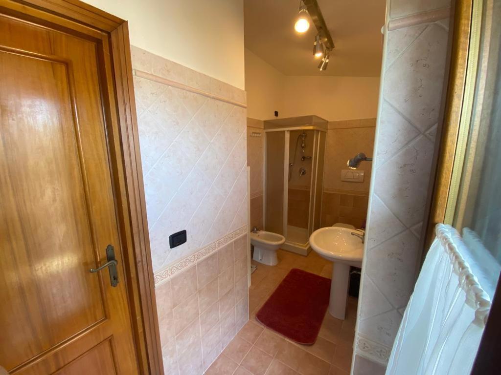 Apartamento Casa Cirella Near Anagnina Metro Roma Exterior foto