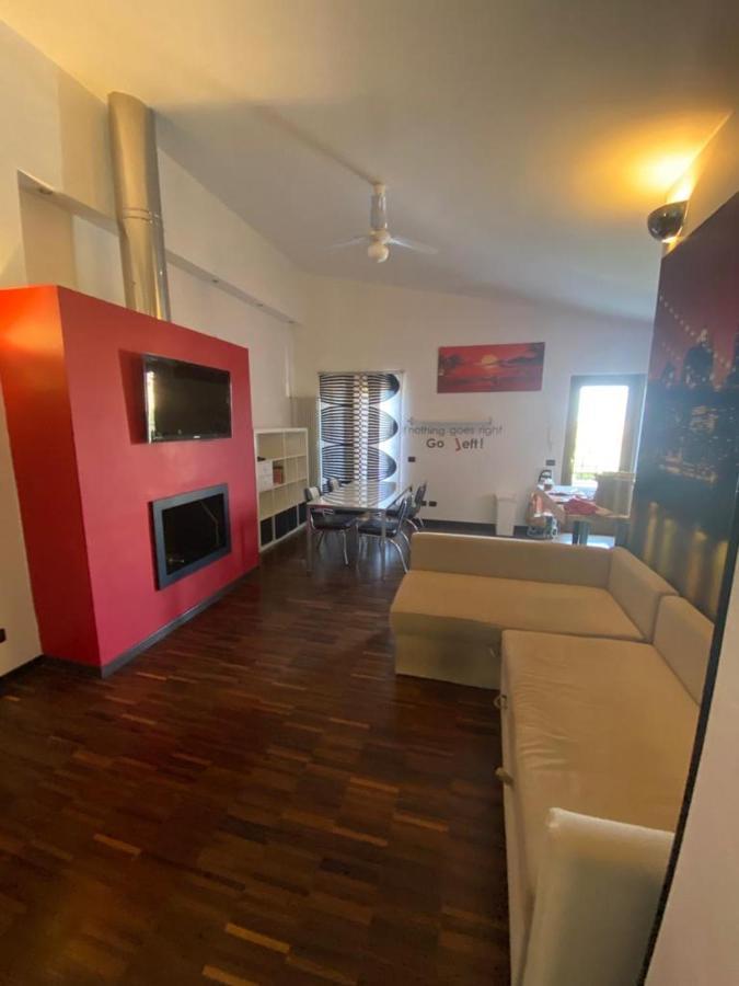 Apartamento Casa Cirella Near Anagnina Metro Roma Exterior foto