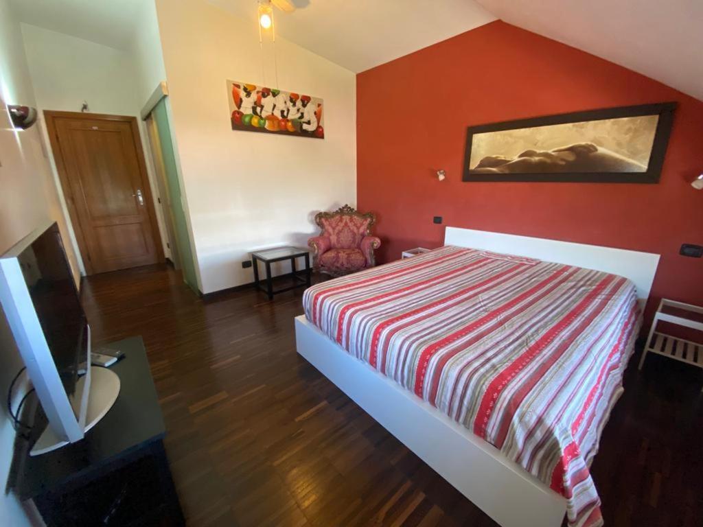 Apartamento Casa Cirella Near Anagnina Metro Roma Exterior foto